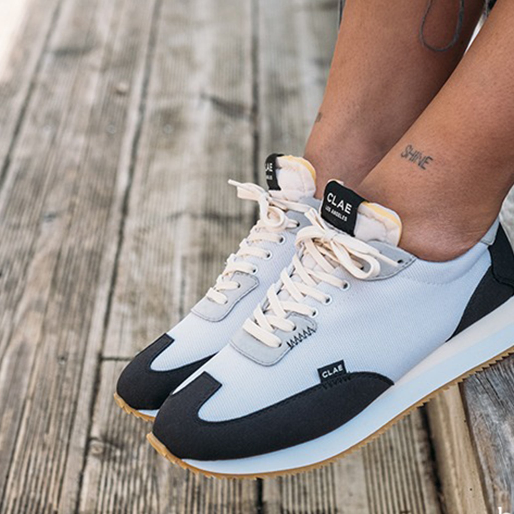 Clae Runyon - White Black