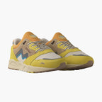Karhu Aria 95 Cream Gold Warm Taupe
