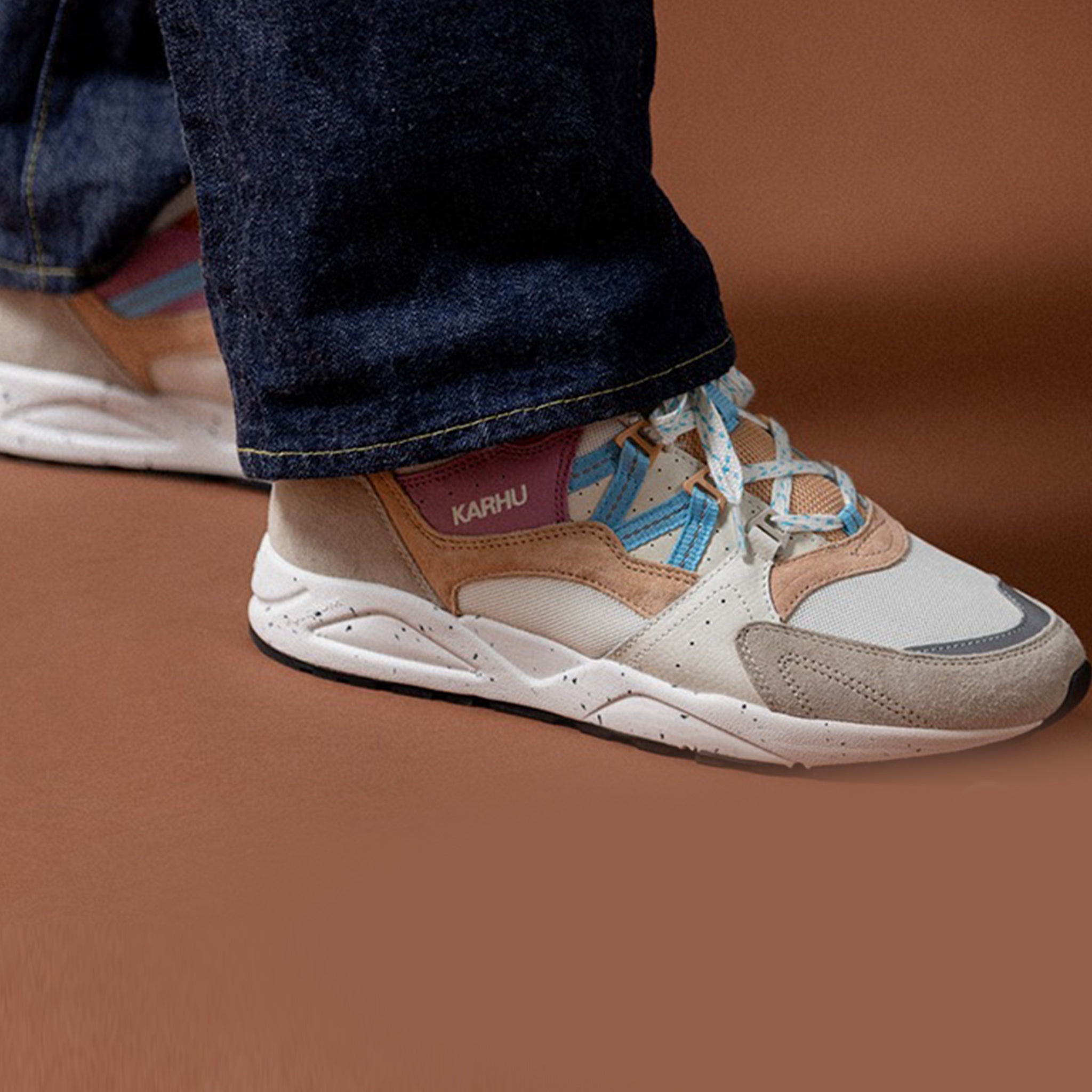 Karhu Fusion 2.0 - Silver Lining Milky Blue