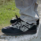 Karhu Legacy 96 - Caviar Abbey Stone