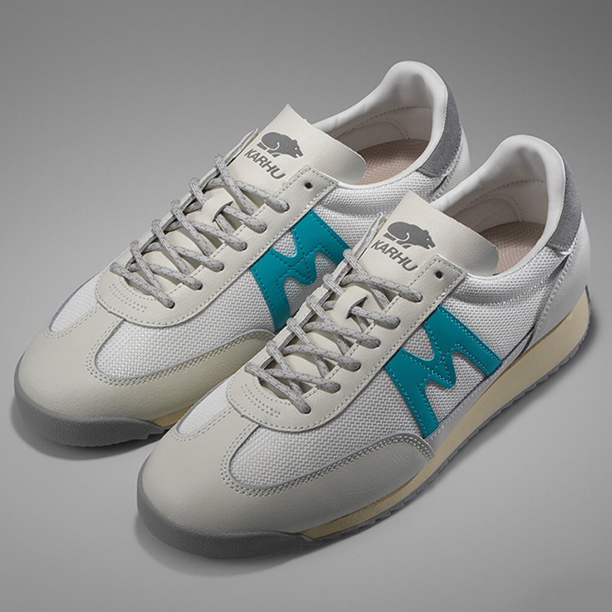 Karhu Mestari - Lily White Blue Curacao