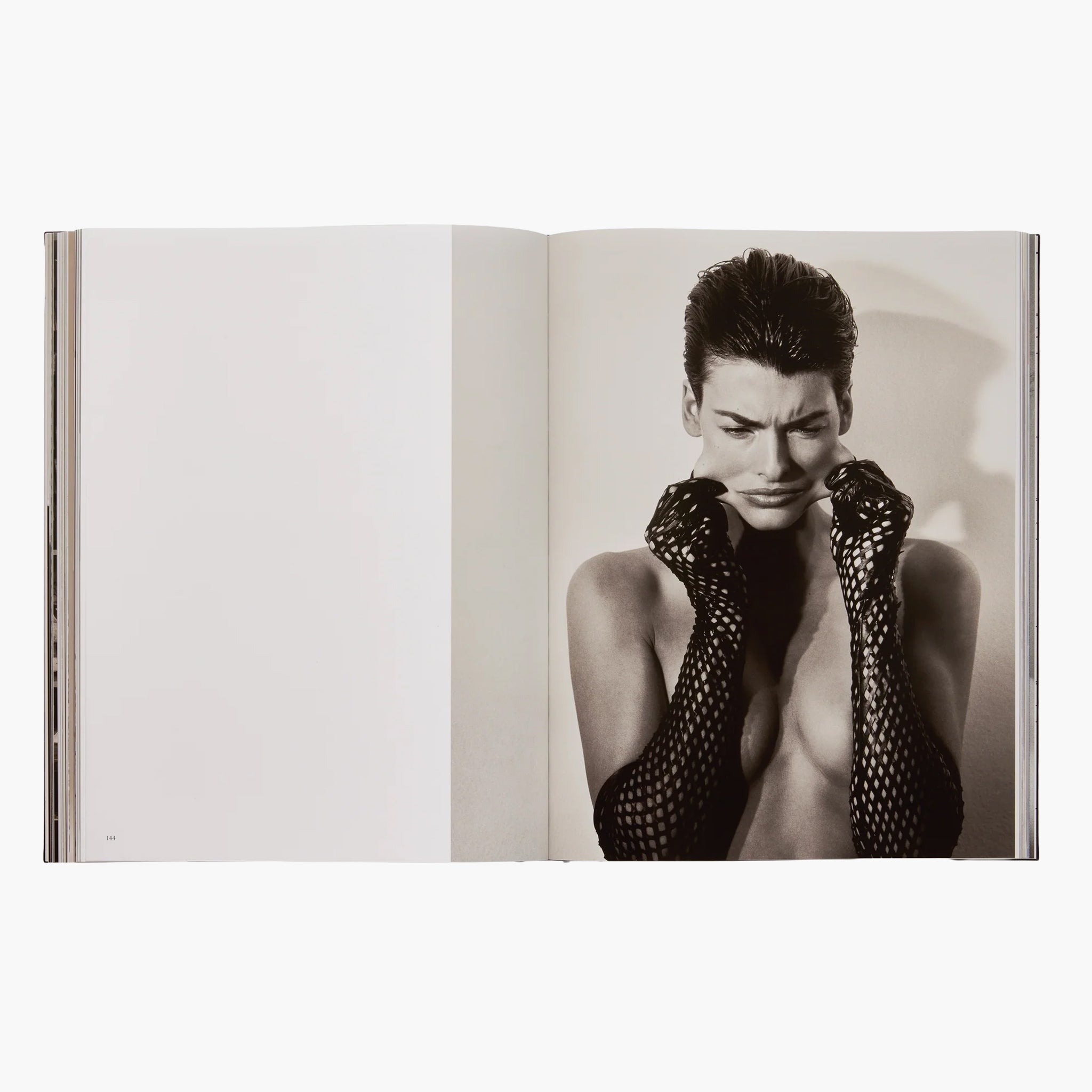 Linda Evangelista Photographed by Steven Meisel