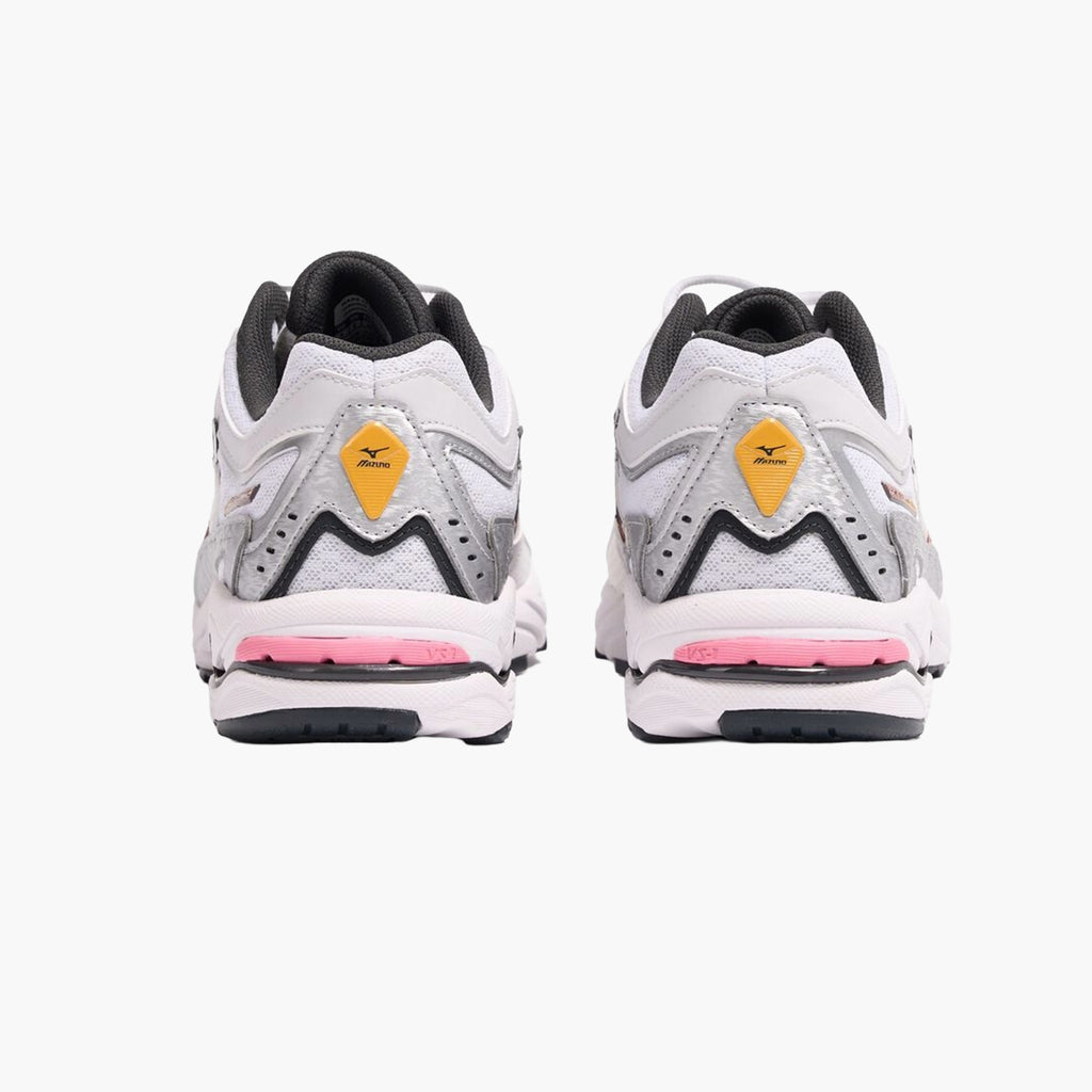 Mizuno Wave MG4 LS - White / Artisan's Gold / Galaxy Silver