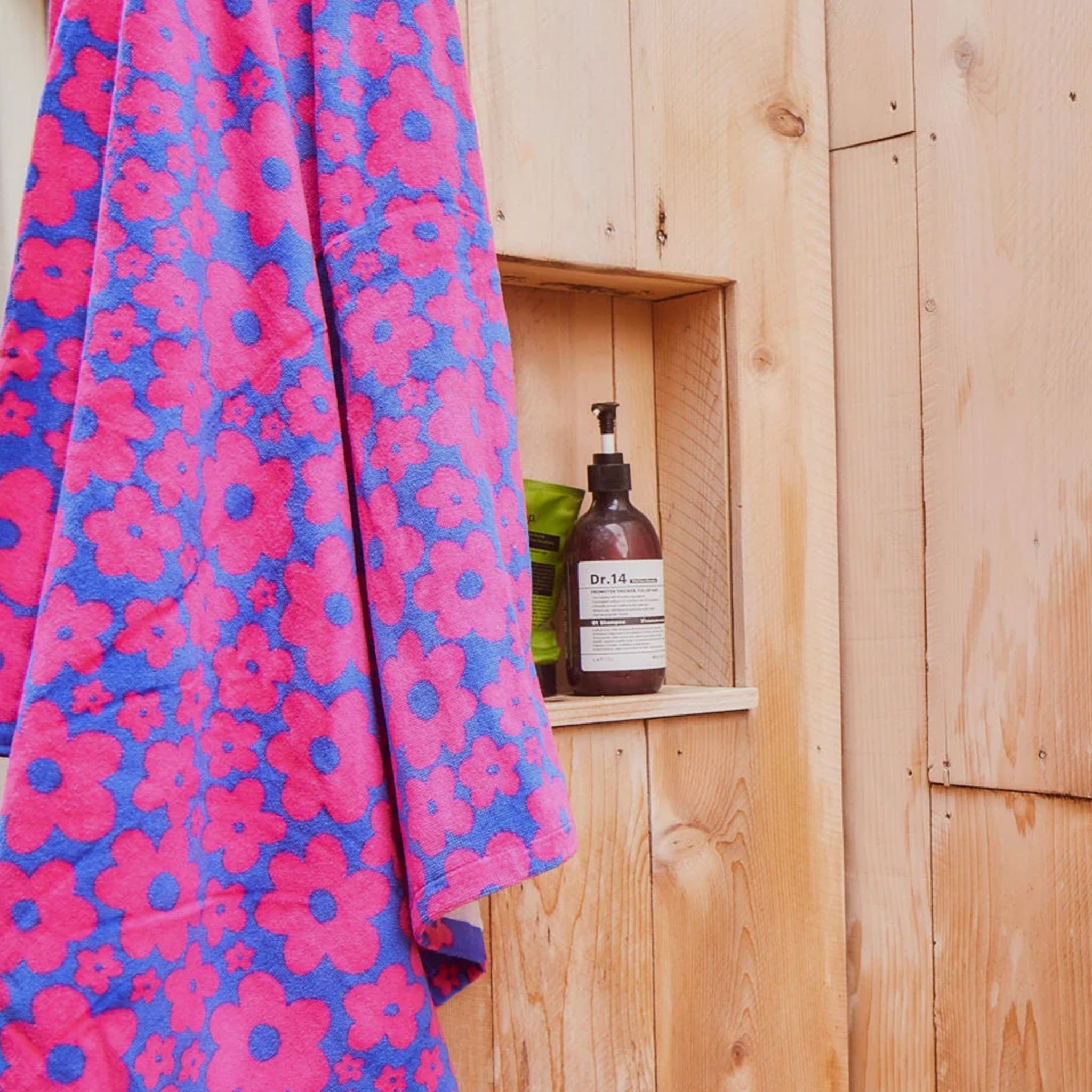 Slowtide Ginny Vibrant Beach Towel - Blue Pink