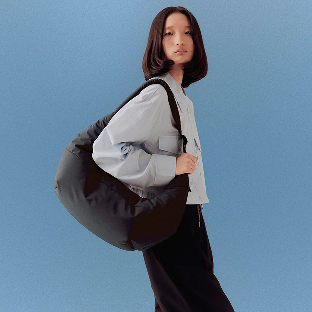 Ucon Acrobatics Shota Puffy Bag Medium - Black