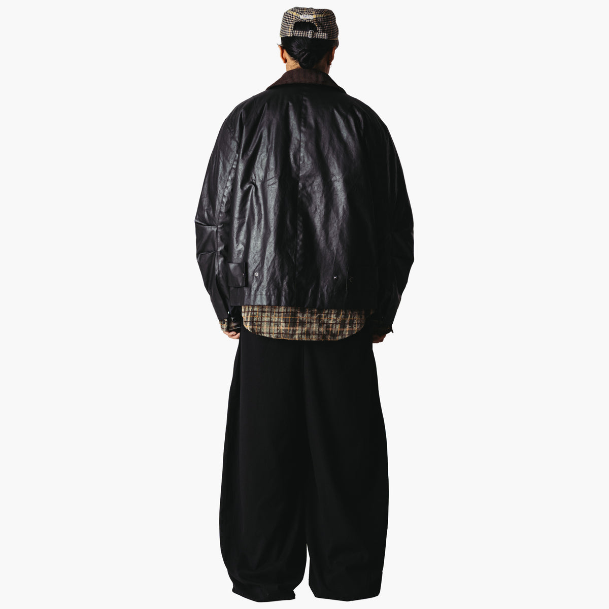 Woodbird WBPing Waxed Short Jacket - Black